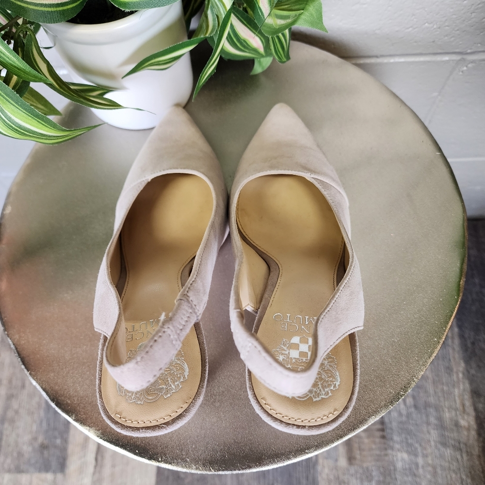 Vince Camuto Alleema Light Cream Suede Slingback Pumps Size 8.5 - Picture 11 of 12